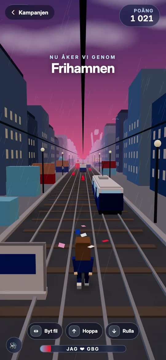 Spårvagnssurfarn in Frihamnen at dusk: the runner on tram tracks between a tram and container stacks, rain falling